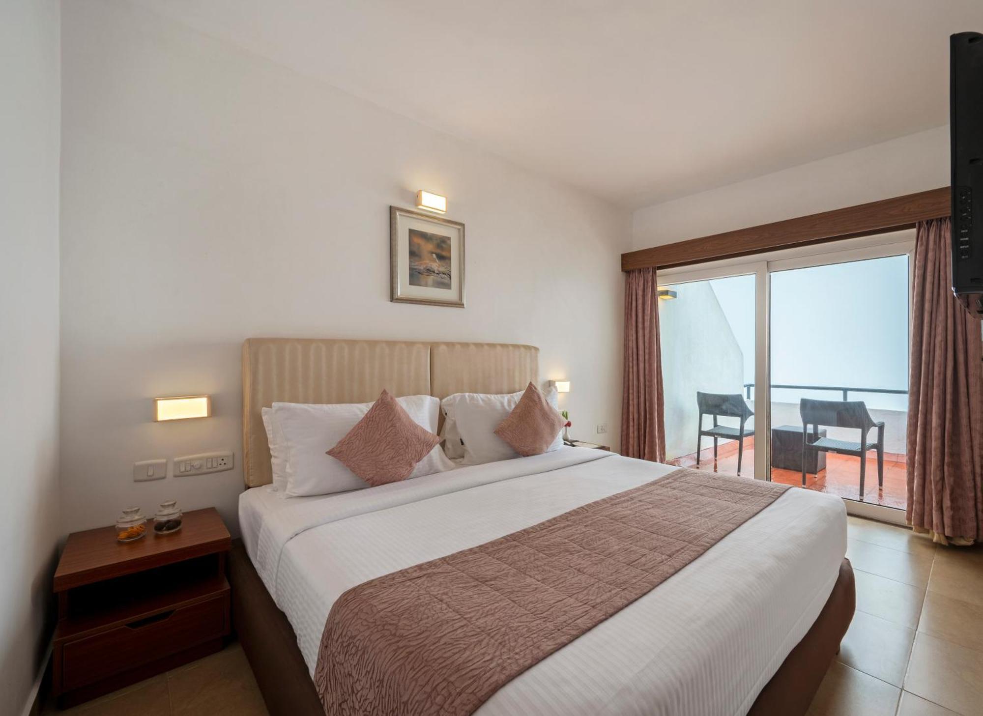 Hotel Sterling Yercaud Extérieur photo