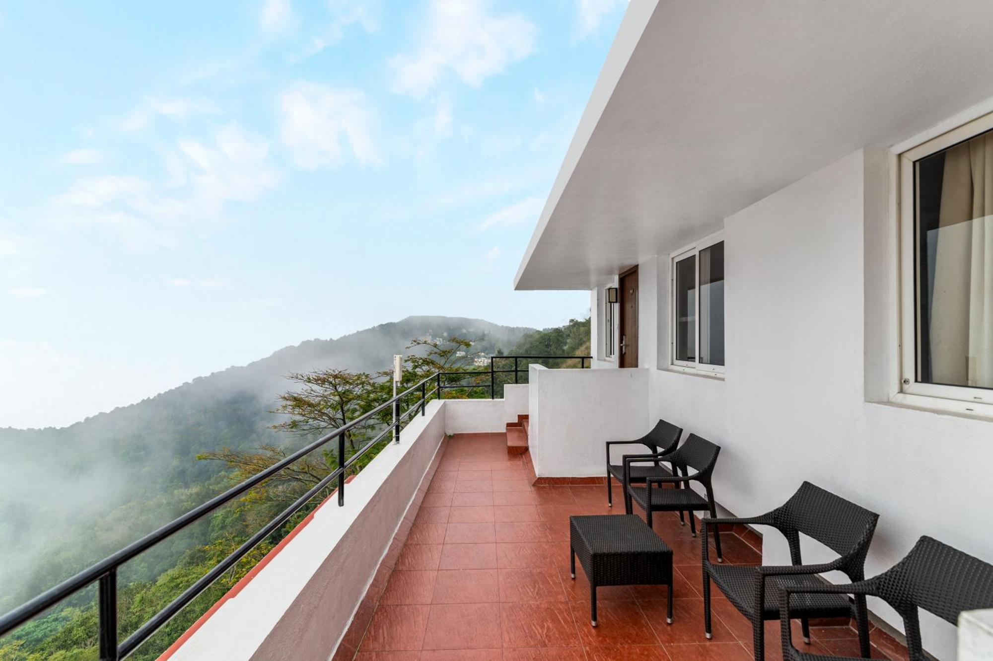 Hotel Sterling Yercaud Extérieur photo