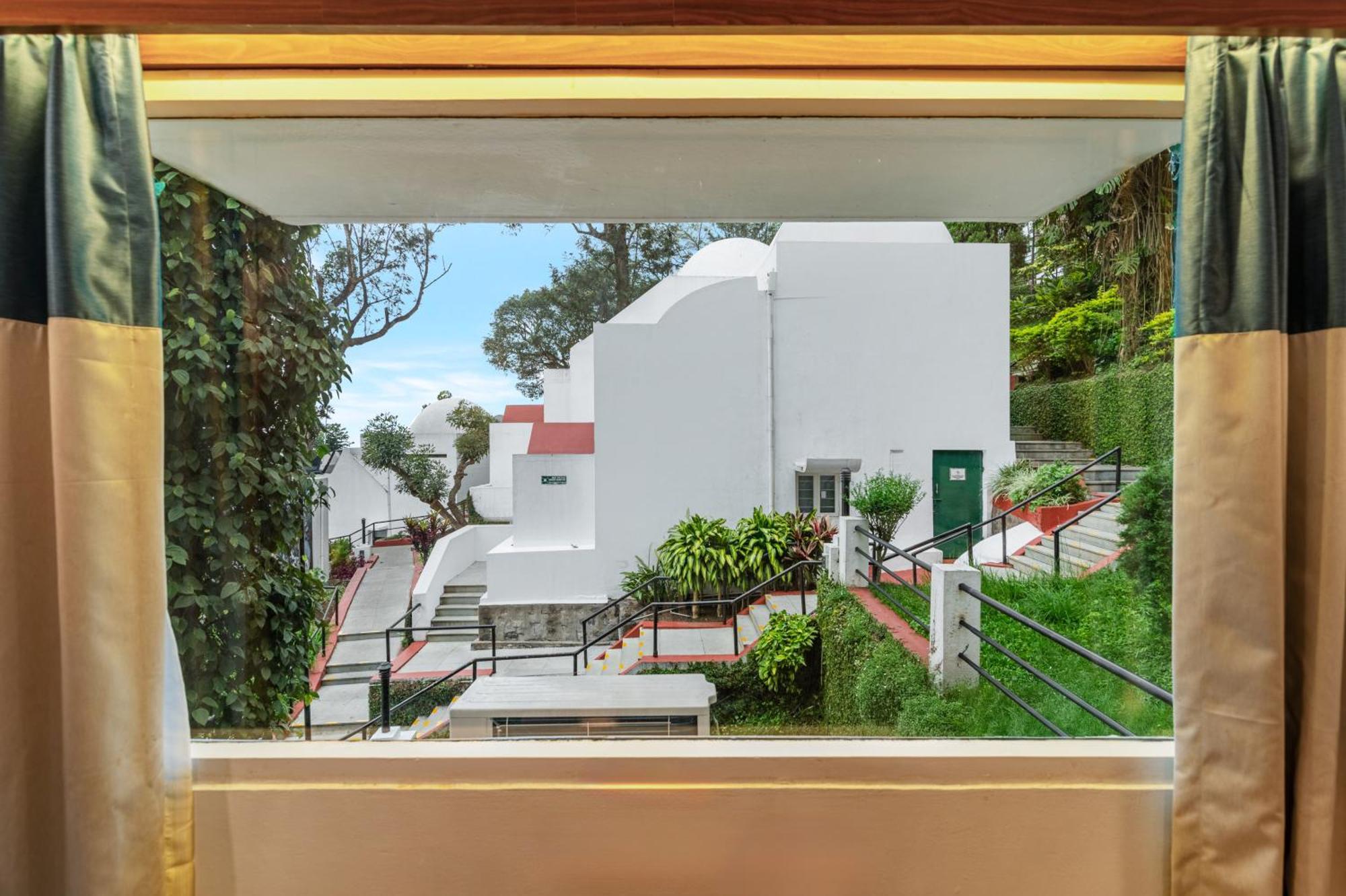 Hotel Sterling Yercaud Extérieur photo